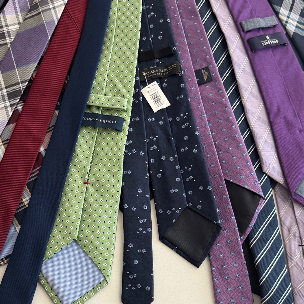 IMPRESSIVE Tie collection - Picture 3 of 5